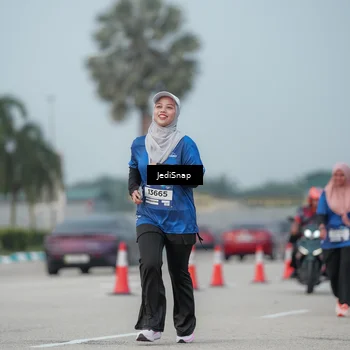 Runner Photo 7555995