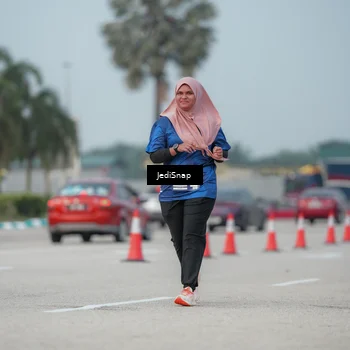 Runner Photo 7556008