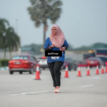 Runner Photo 7556009