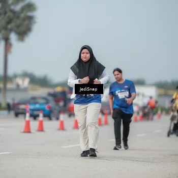 Runner Photo 7556022