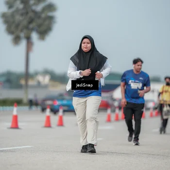 Runner Photo 7556025
