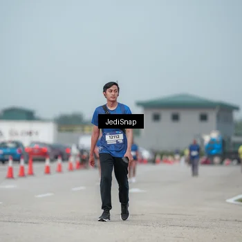 Runner Photo 7556043