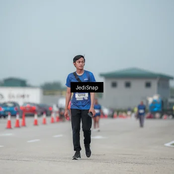 Runner Photo 7556044