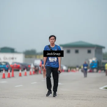 Runner Photo 7556046