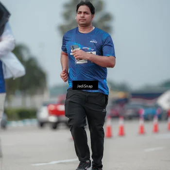 Runner Photo 7556048