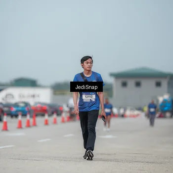 Runner Photo 7556050