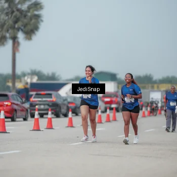 Runner Photo 7556056