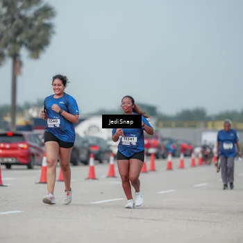 Runner Photo 7556074