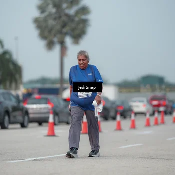 Runner Photo 7556076
