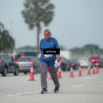 Runner Photo 7556077