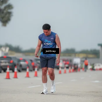 Runner Photo 7556097