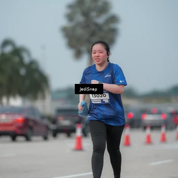 Runner Photo 7556110