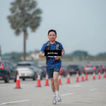 Runner Photo 7556116