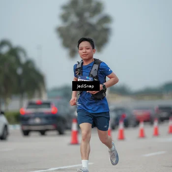 Runner Photo 7556121