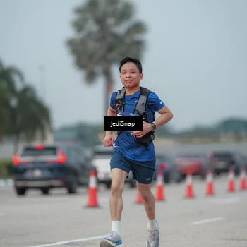 Runner Photo 7556132