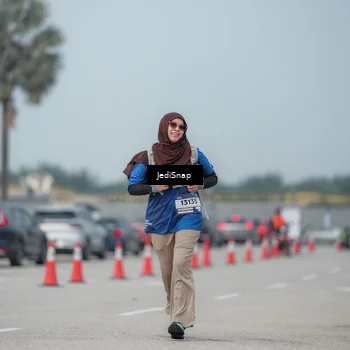 Runner Photo 7556137