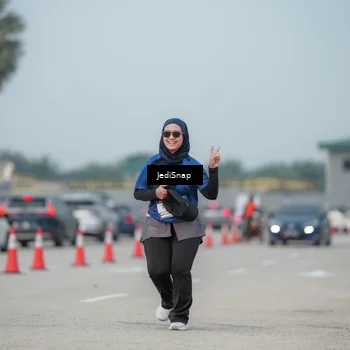 Runner Photo 7556150