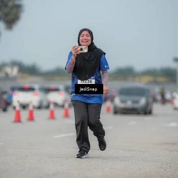 Runner Photo 7556151