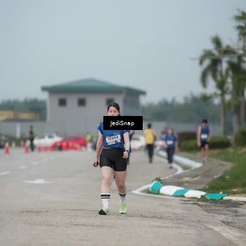Runner Photo 7556174