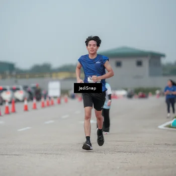 Runner Photo 7556185
