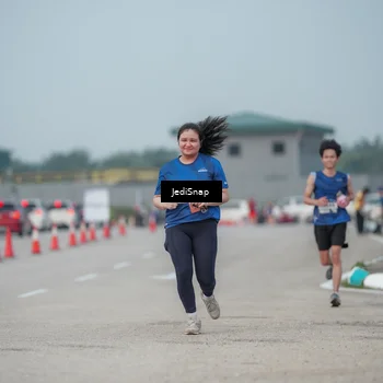 Runner Photo 7556217