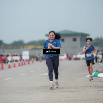 Runner Photo 7556218