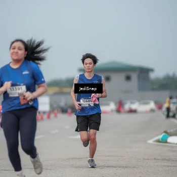 Runner Photo 7556224