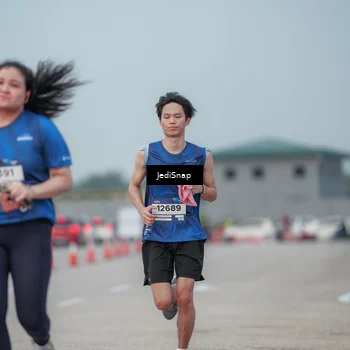 Runner Photo 7556233