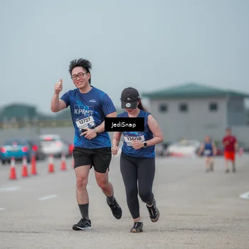 Runner Photo 7556237