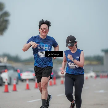 Runner Photo 7556242