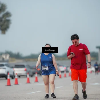 Runner Photo 7556252