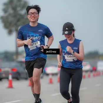 Runner Photo 7556256