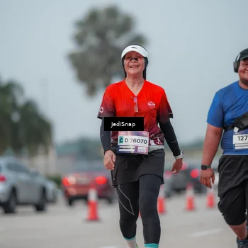 Runner Photo 7556271