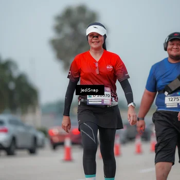 Runner Photo 7556273