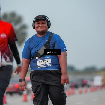 Runner Photo 7556276