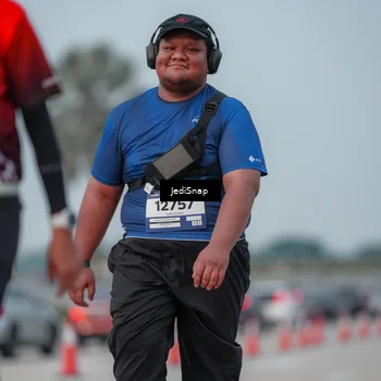 Runner Photo 7556282