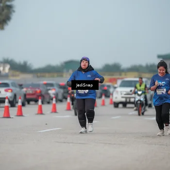 Runner Photo 7556295