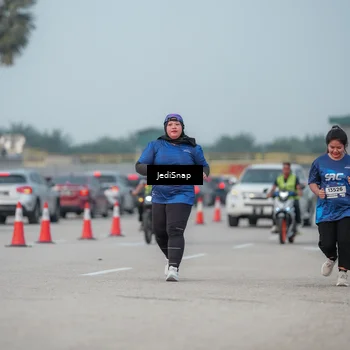 Runner Photo 7556298