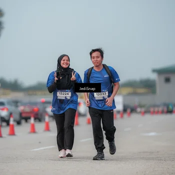 Runner Photo 7556324