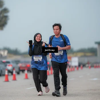 Runner Photo 7556330