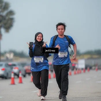 Runner Photo 7556334