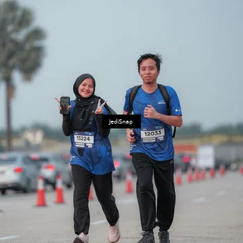 Runner Photo 7556346