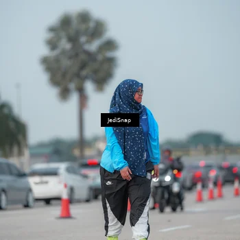 Runner Photo 7556348