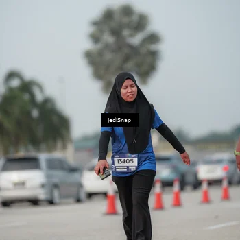 Runner Photo 7556367