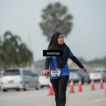 Runner Photo 7556368
