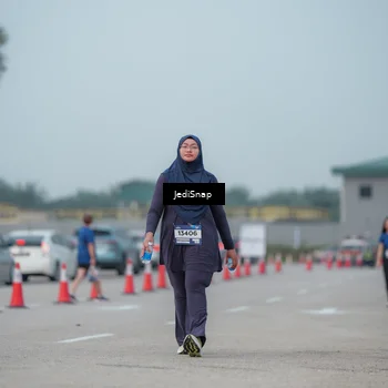 Runner Photo 7556376