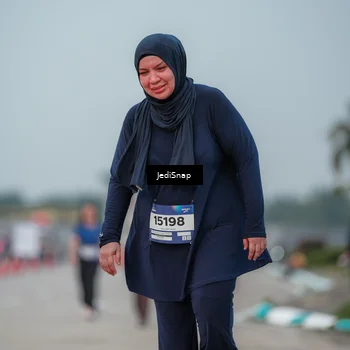 Runner Photo 7556384
