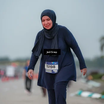 Runner Photo 7556387