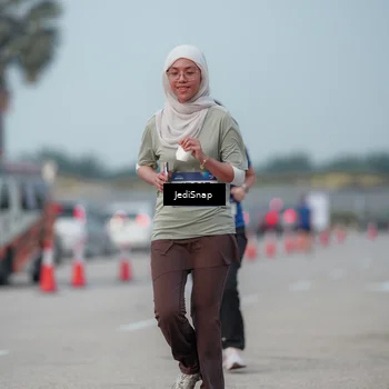 Runner Photo 7556405