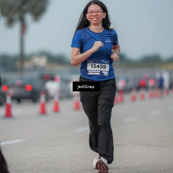 Runner Photo 7556412